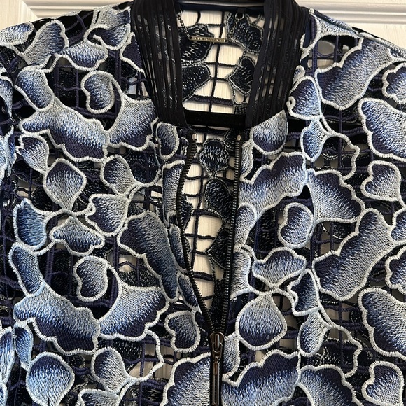 Jacket - Picture 4 of 7